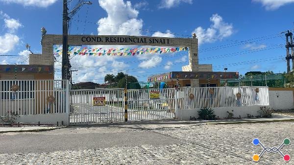 Casa em leilão no Grupo F Rua G em Aracaju - SE