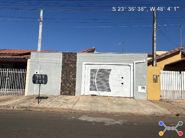 Casa em leilão no bairro Cambui em Itapetininga - SP