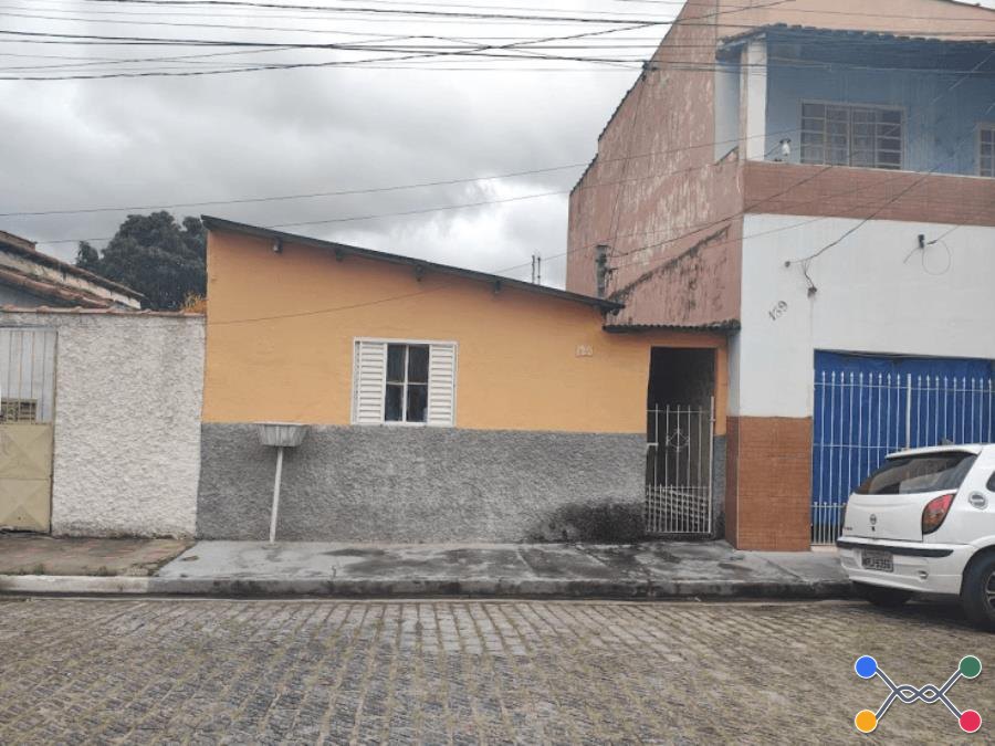 Casa em leilão no bairro Itagaçaba em Cruzeiro - SP