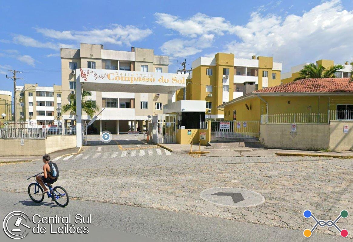 Apartamento nº 203, bloco A-08, no Residencial Compasso do Sol, em São José/SC