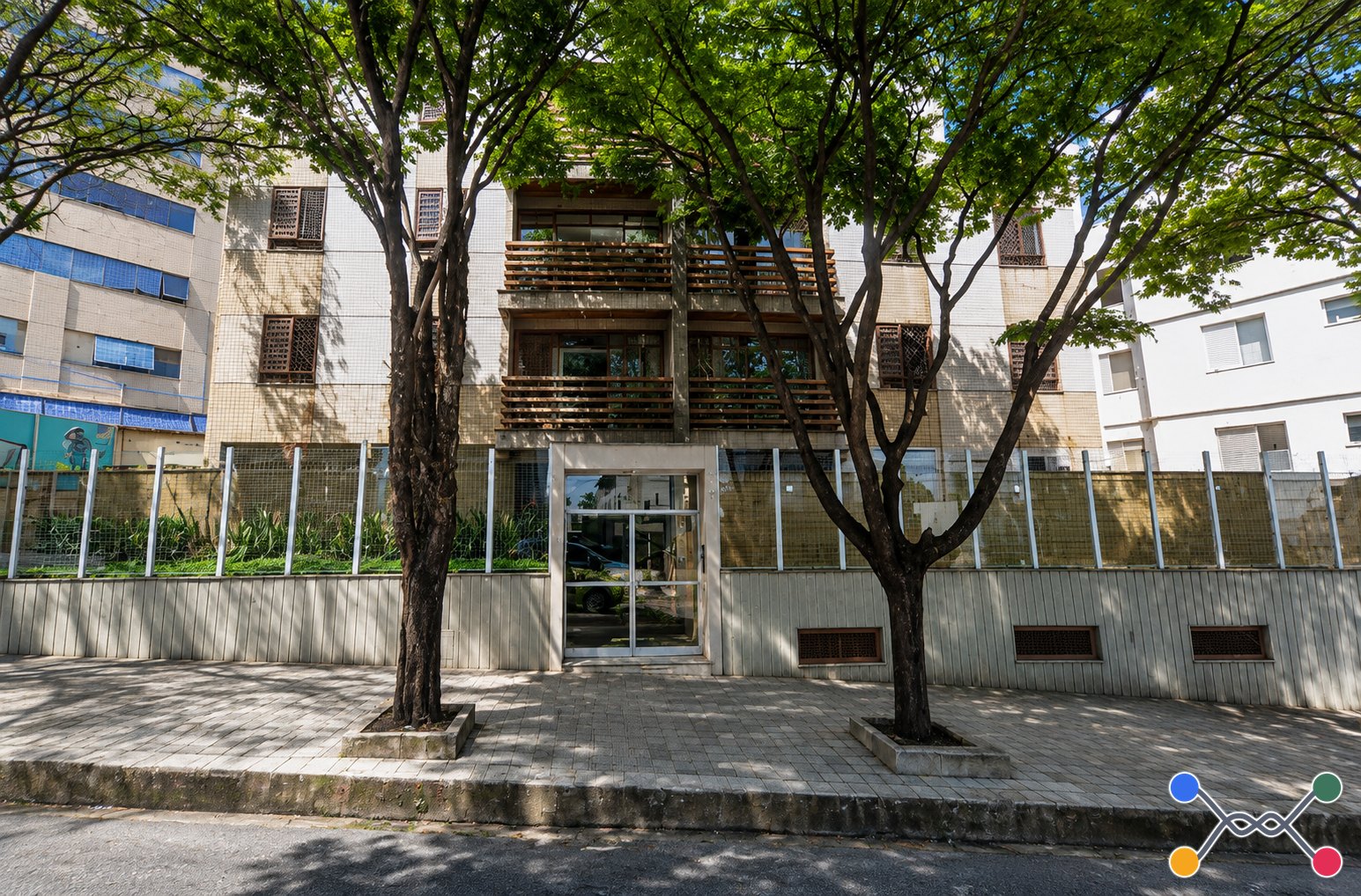 LOTE 5: Apartamento (102) com área total 185,03 m² - Estoril BELO HORIZONTE MG