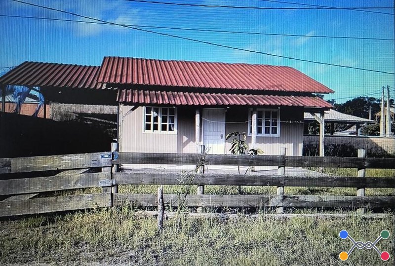 UM (01) LOTE DE TERRENO, COM CASA, SOB N. 5352, SOB Nº11 DA QUADRA Nº81 DO LOTEAMENTO CIDADE BALNEARIA SAYONARA;