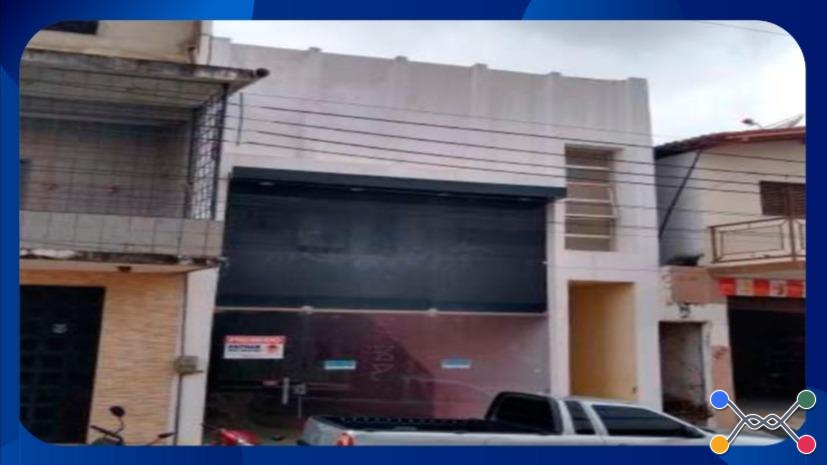 PRÉDIO COMERCIAL/RESIDENCIAL - IMÓVEL COM DOIS PAVIMENTOS, LOCALIZADO NA RUA BENEVENUTO GONÇALVES, Nº 174, CATOLÉ DO ROCHA/PB. - Luis Leiloeiro