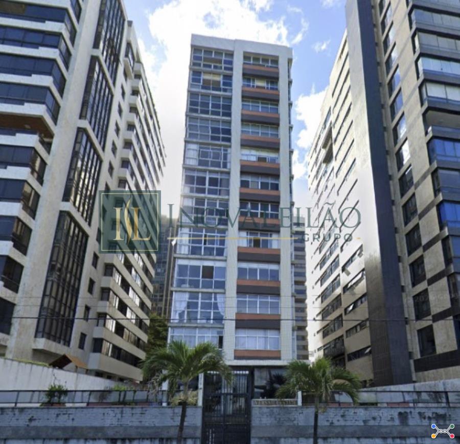 Aptº 12 c/ 118,00m², 03qtos c/dep., na Av .Boa Viagem