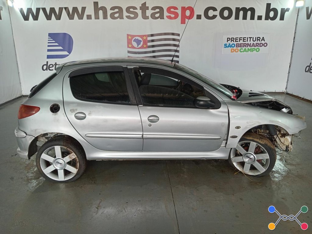 Peugeot 206 14 Presen Fx 2007 2007 Prata em Casa Branca, SP