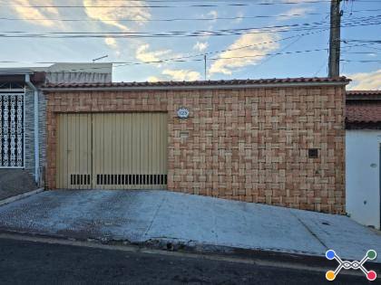 Casa à venda na Rua Carlota Caldini Luz - Sorocaba/SP Código: 02.27513