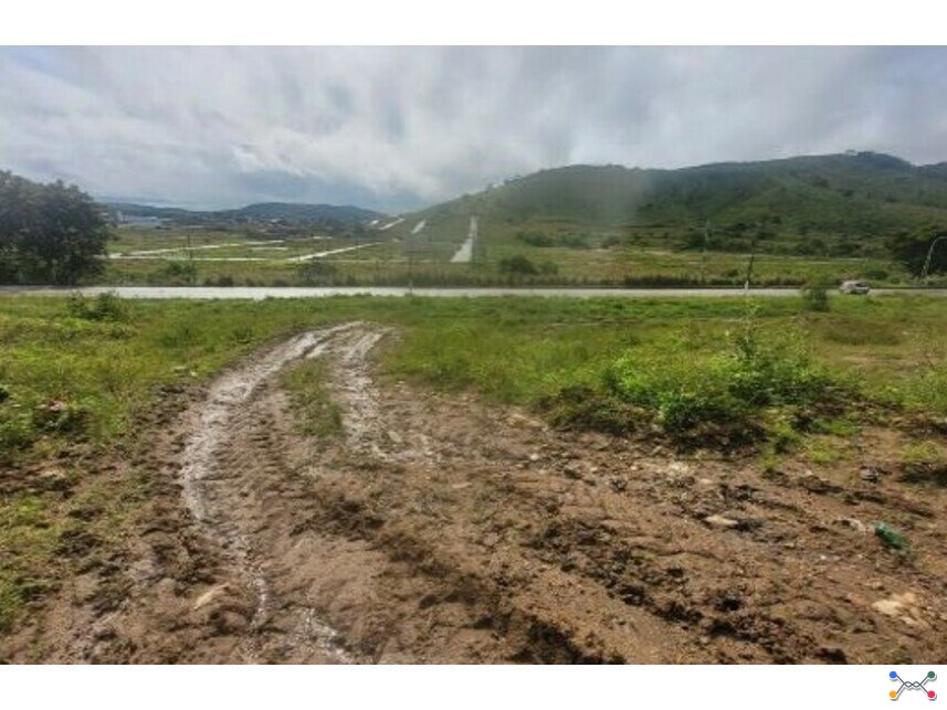 Terrenos à venda em leilão