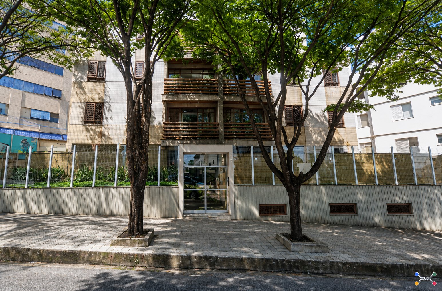 Lote 7: apartamento (nº 202) com 104,70 m² - estoril belo horizonte mg