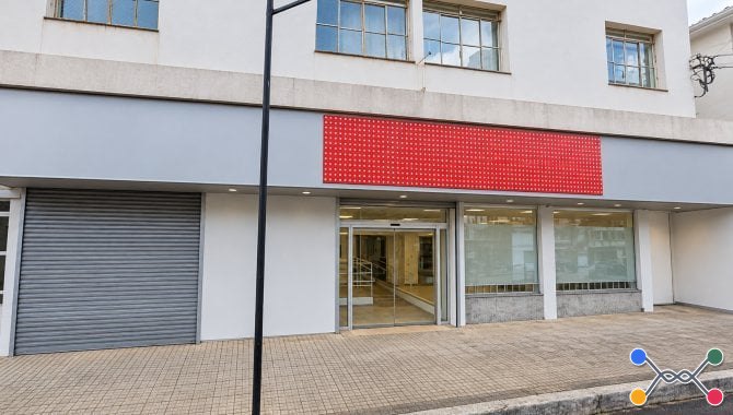 Ex-agência 365 m² - centro - oliveira - mg
