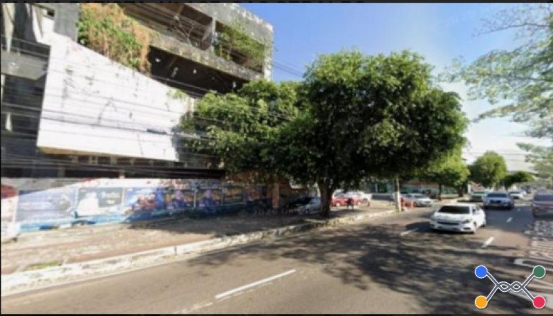 Imóvel comercial, com 469,38m² de terreno e 1.800m² de área construida, na avenida djalma batista, nº 405, são geraldo, manaus/am.