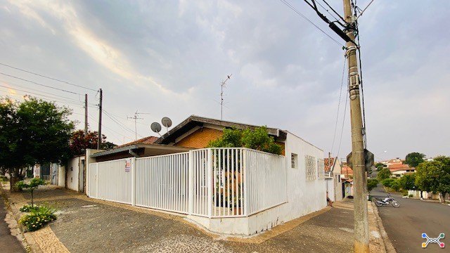 Casa de esquina | 3 dormitórios | 180m² | vila linopolis