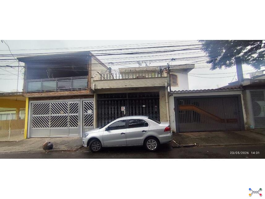 Sobrado à venda em leilão