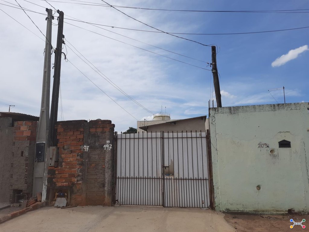 2 casas, a.t. 250m²