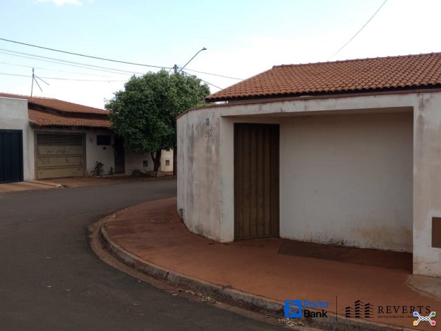 Casa a.t. 250 m² - centro, miguelópolis/sp
