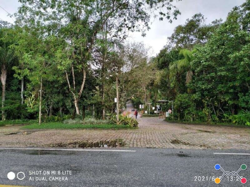 Lote de terreno no condominio iporanga com 560,60m², destacado de área maior de 18.500m2 - guarujá/sp