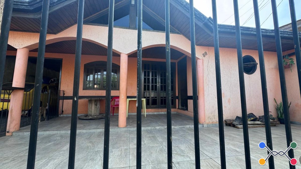 Imóvel com 275m² em ponta grossa - pr