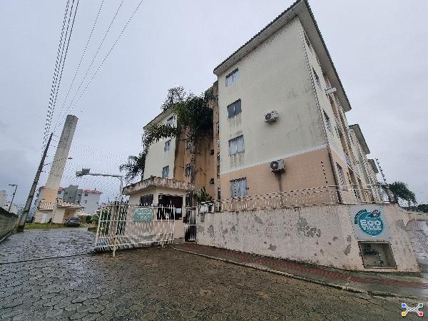 Cond res ecoville