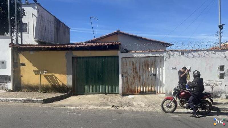 Casa em esmeraldas/mg