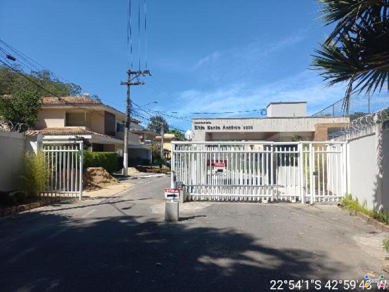 Casa em niteroi/rj - desconto de 40% do valor de avaliação no 2º leilão