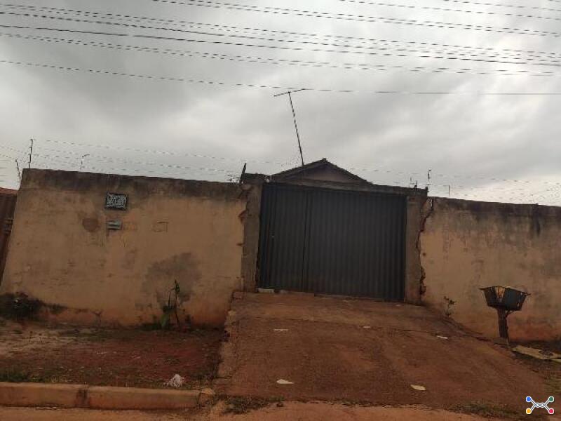 Casa em aguas lindas de goias/go - desconto de 34,02% do valor de avaliação no 2º leilão