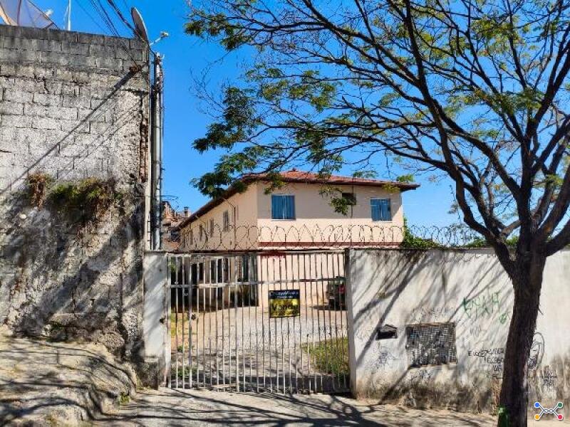 Casa em belo horizonte/mg - desconto de 40% do valor de avaliação no 2º leilão