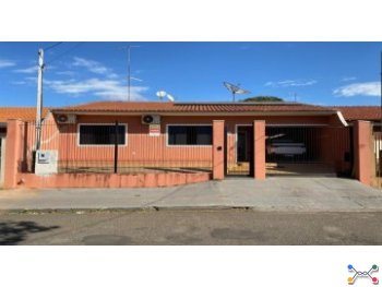 Casa - Mandaguari / PR - Jardim Cristina III Rua Arthur Bellini, 2303