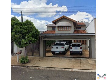 Casa - Ibitinga / SP - Jardim Centenário Rua Ananias Rosa, 260