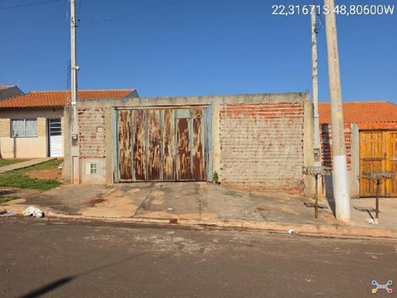 Casa em pederneiras/sp