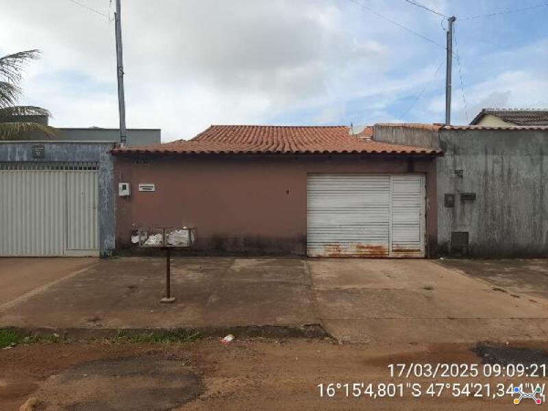 Casa em luziania/go - desconto de 40% do valor de avaliação no 2º leilão