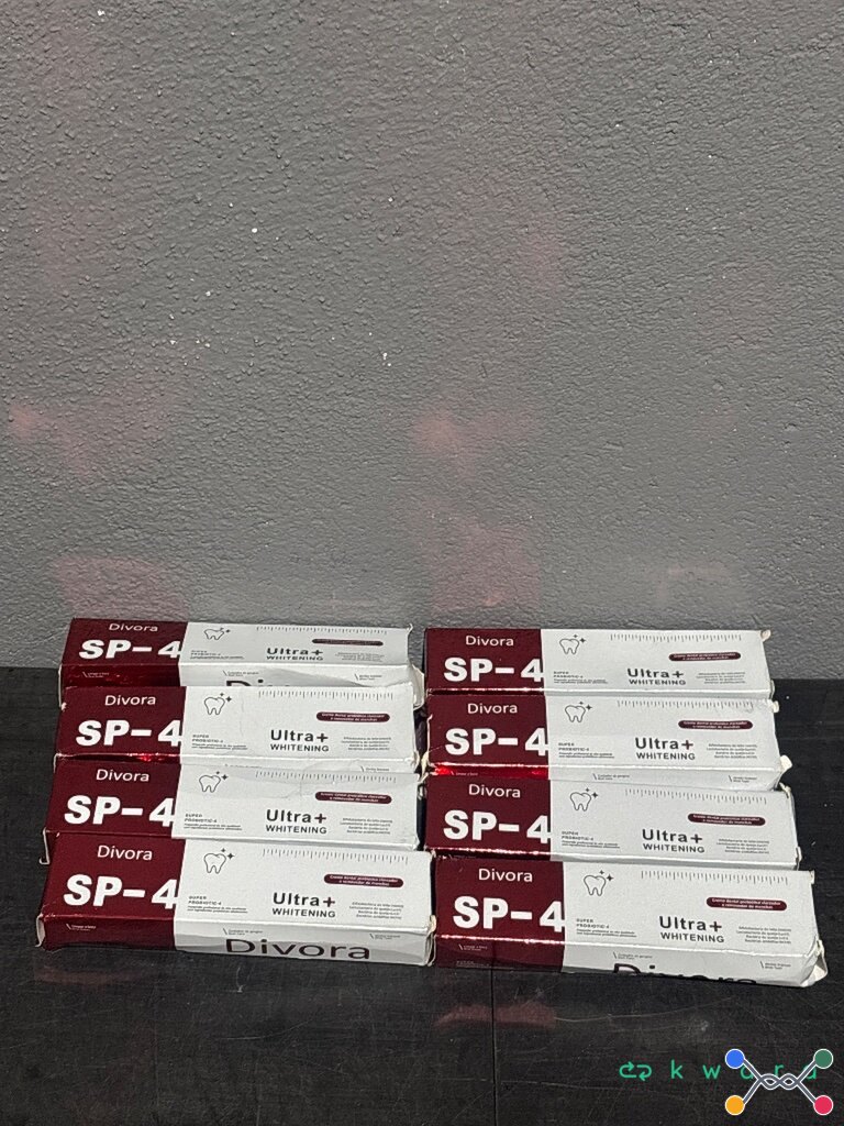 Aprox. 200 itens de farmácia