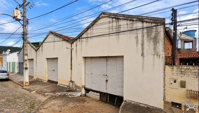 Imóvel Comercial com Área de 3.125 m² - Centro - Santa Inês - BA