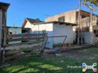 Casa - terreno - 150m² - B. Restinga
