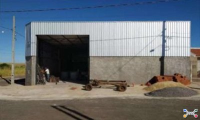 IMÓVEL COMERCIAL COM ÁREA TOTAL DE 311,90 m2 EM MARILUZ-PR