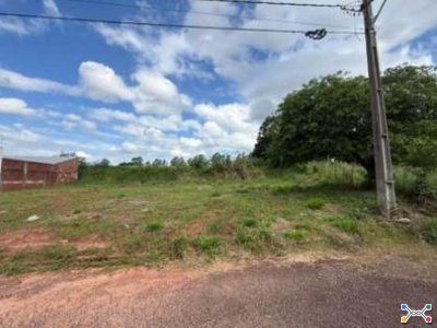 IMÓVEL URBANO COM ÁREA TOTAL DE 381,94m2 -EM GOIOERÊ/PR