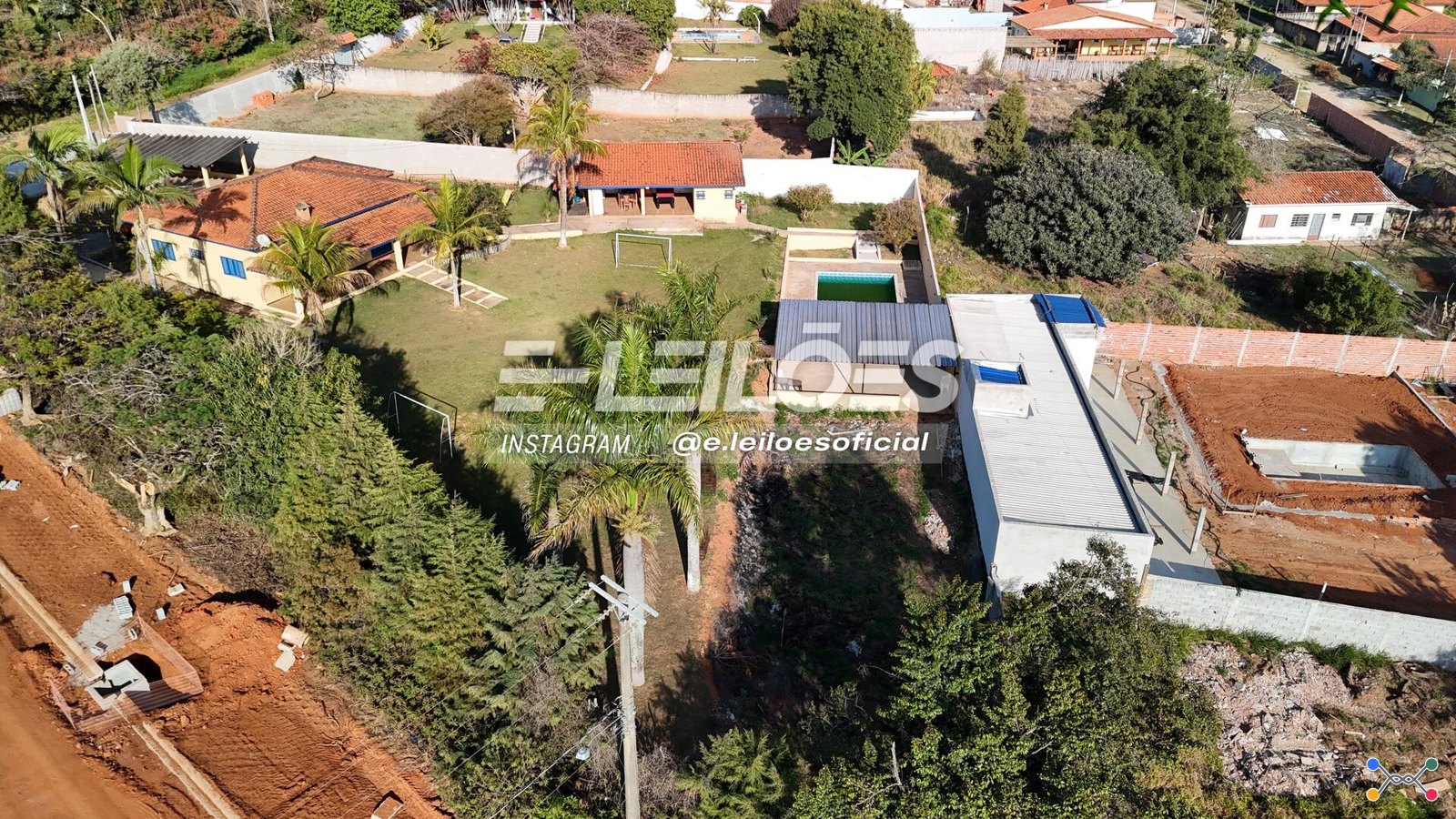 Chácara, área de 1.100m² - Araçoiaba da Serra SP