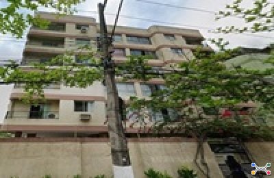 LEILÃO JUDICIAL – 50% do apto. de 92,99 m², Ed. Santa Bárbara - Jardim Las Palmas, Guarujá/SP 1º Lei