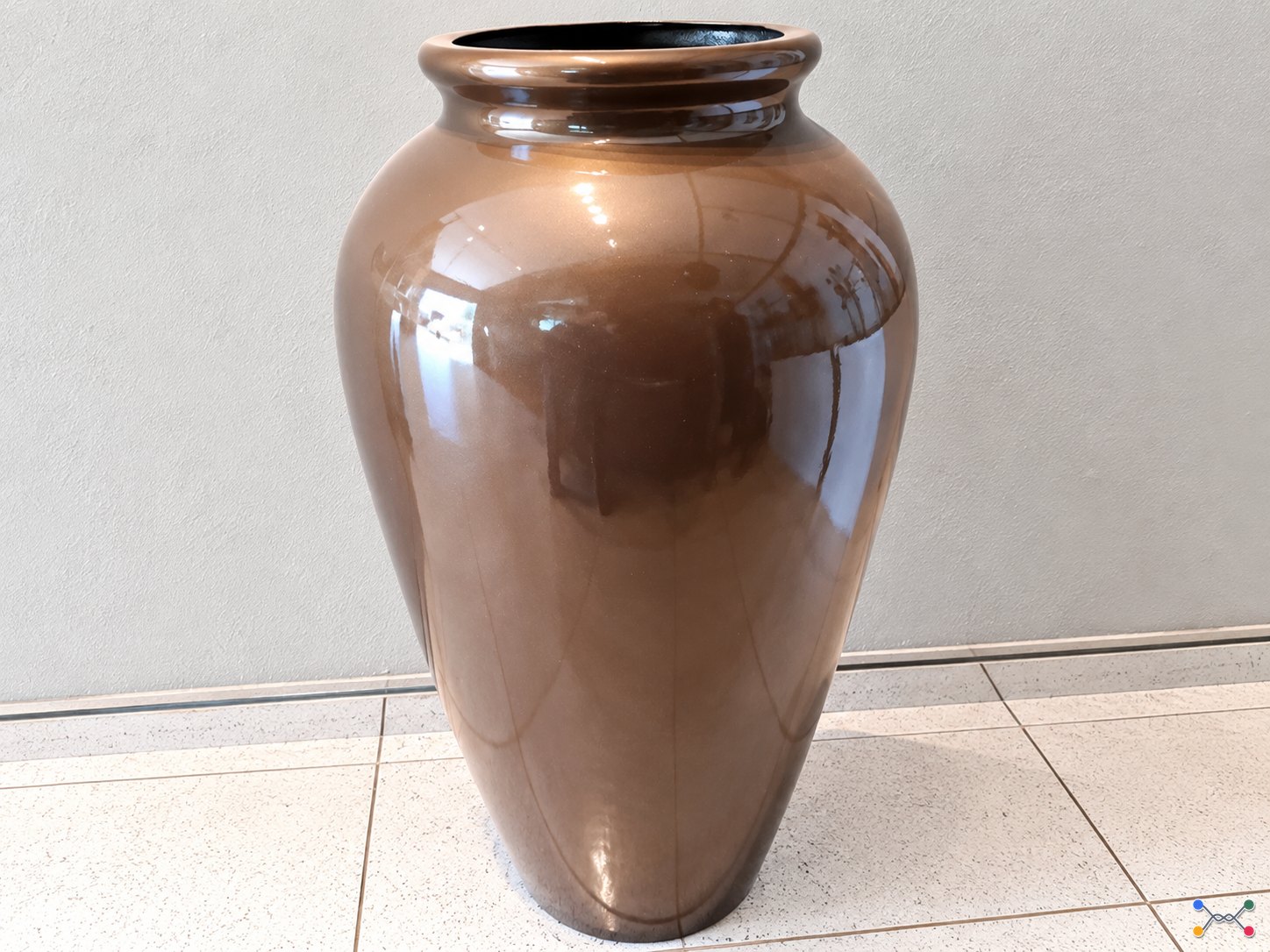 -500% abaixo na 2ª praça 9 VASOS DE FIBRA DE VIDRO E RESINA, modelo Roma, com as seguintes dimensões
