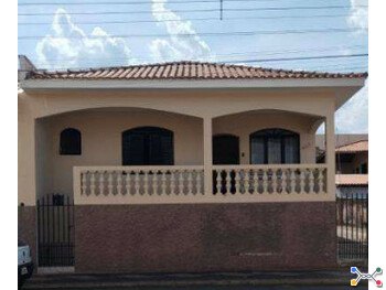 Casa - Itaporanga / SP - Centro Rua 21 de Abril, 1142