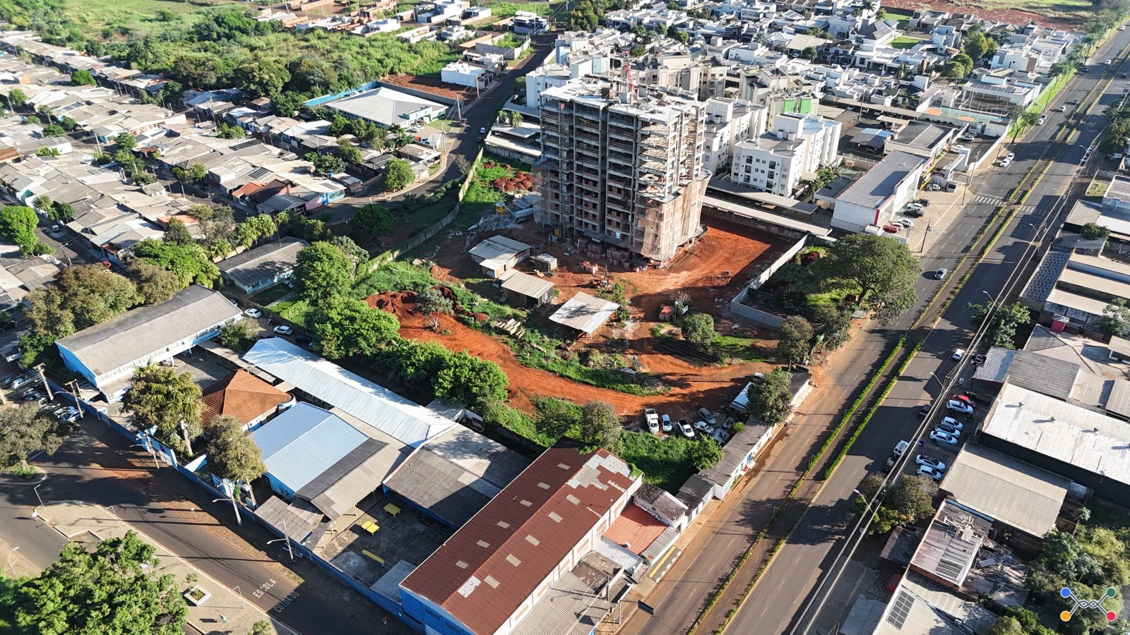TERRENO COM 4.958,92 M2 FOZ DO IGUAÇU PR - AVENIDA GENERAL MEIRA ( PROX. RESIDENCIAL ANGATU) - JAC Leilões