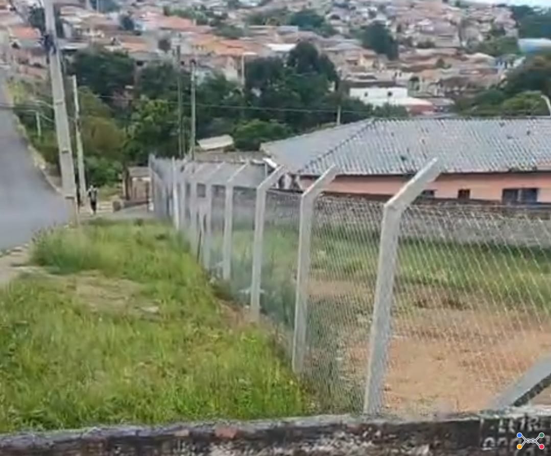 TERRENO DE 871,60 M2 EM PONTA GROSSA /PR - AVENIDA MELVIN JONES - SABARÁ - JAC Leilões