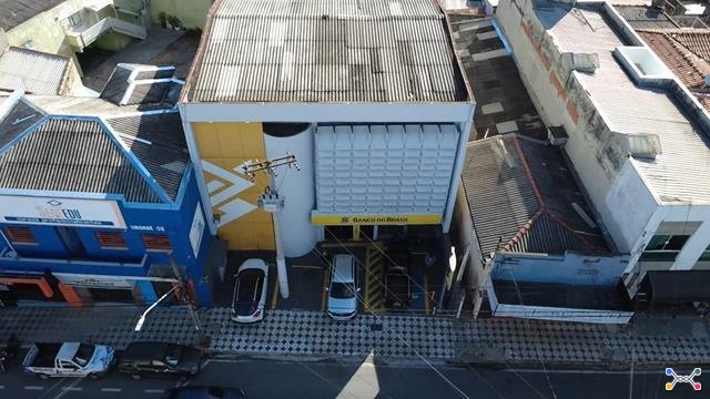 Leilão de imóveis com locação simultânea