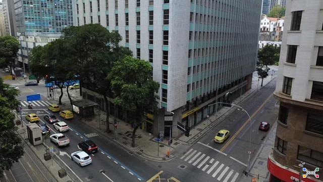 Leilão de imóveis com locação simultânea