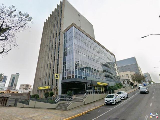Leilão de imóveis com locação simultânea