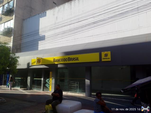 Leilão de imóveis com locação simultânea