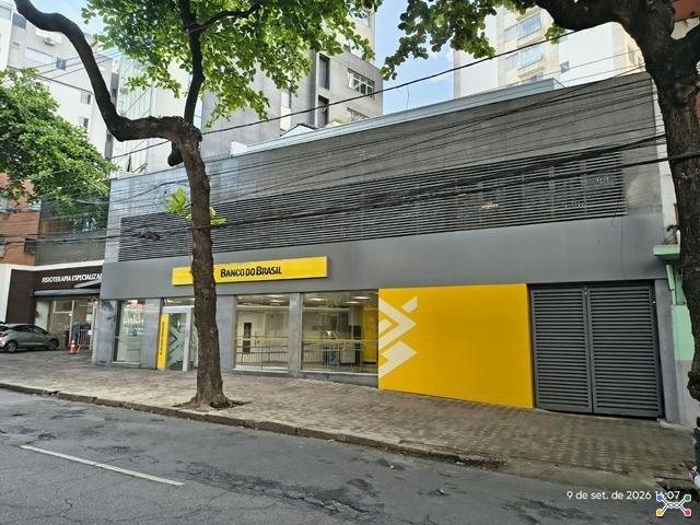 Leilão de imóveis com locação simultânea