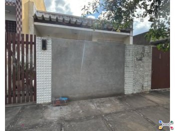 Casa - Campos dos Goytacazes / RJ - Parque Turf Club Avenida Doutor Gilberto Cardoso, 314
