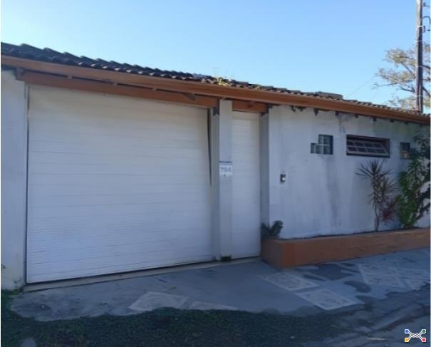 Leilão de casa com 2 vagas de garagem em são sebastião/sp - extrajudicial