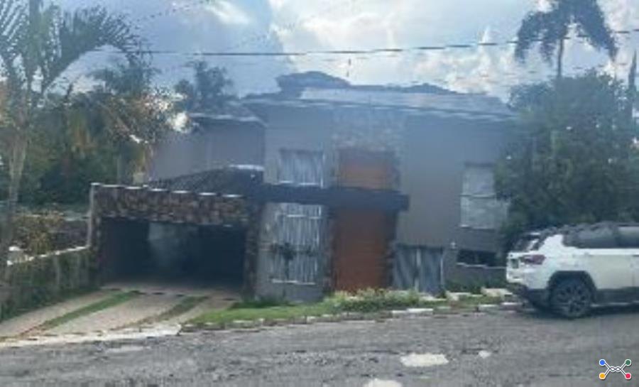 Leilão de casa de alto padrão em vargem grande paulista/sp - extrajudicial