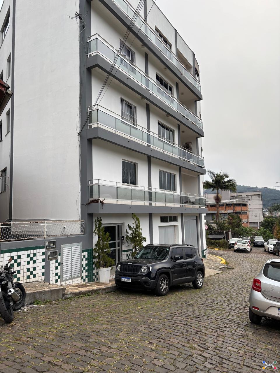 Endereço: av. vitorio volpato, nº 47, sala 01, bairro menino deus, com a área privativa de 191,63m², joaçaba/sc
