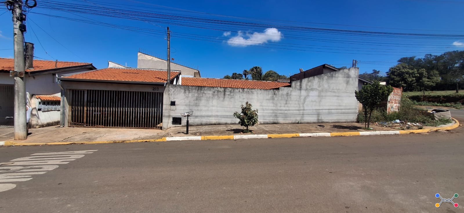 Casa, Residencial, 3 dormitório(s), 2 vaga(s) de garagem